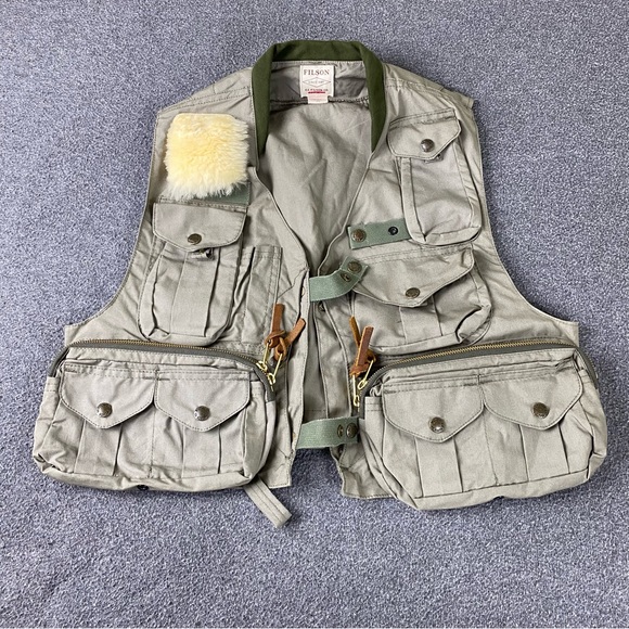 FILSON Fly Fishing Guide Vest Size Men’s XS Women’s Size Small-Medium - Picture 1 of 13